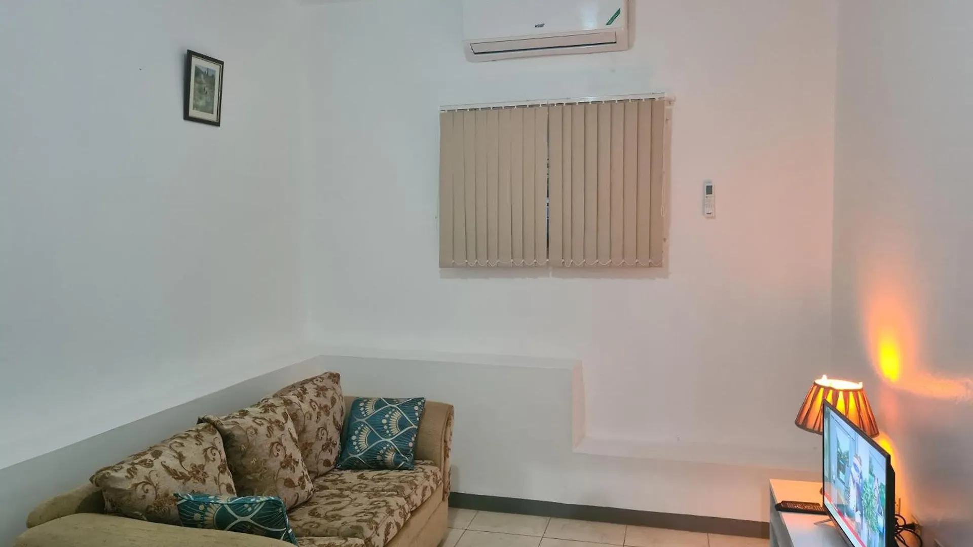 La Rose Apartment مونتيغو باي